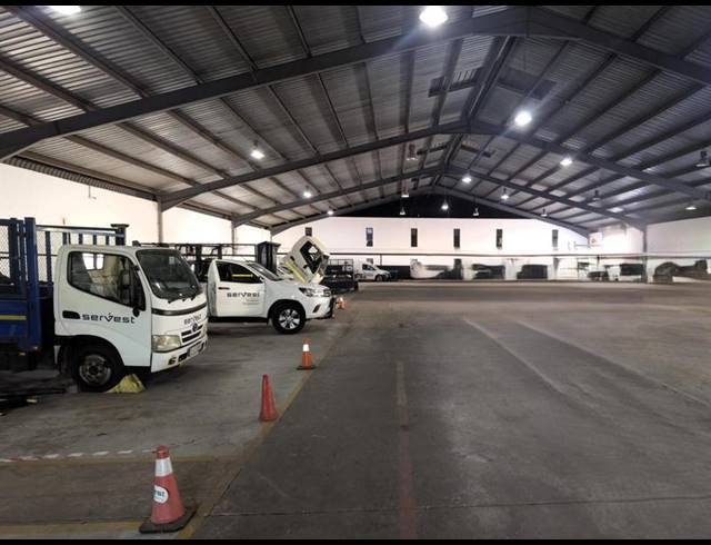 INDUSTRIAL PROPERTY TO RENT IN WALTLOO